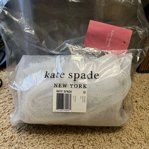 NWT
Kate Spade Laurel Way Winni Crossbody Bag Dusk City